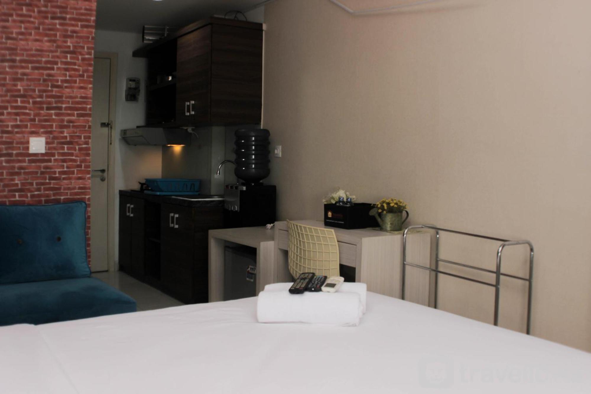 Apartemen Cozy And Tranquil Patraland Urbano By Travelio Bekasi